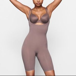 SKIMS Open Bust Bodysuit